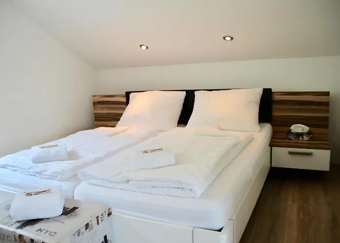 Haus Am Donausee * Weitenegg